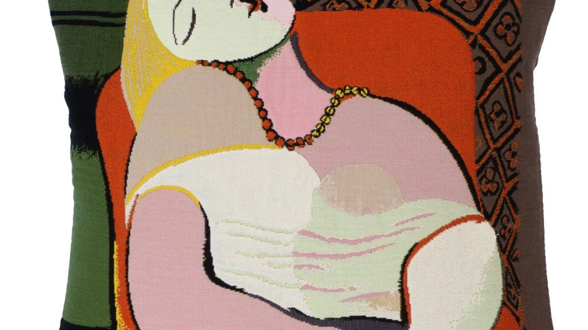3277-Le-reve-coussin-Picasso-